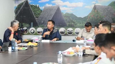 Catat! Truk Besar Hanya Boleh Melintas di Jalan Parung Panjang Pukul 22.00-05.00, Bey: Jika Ada Pungli Lapor Satgas