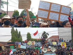Ribuan Warga Parung Panjang Demo dan Blokade Jalan, Minta Camat Icang Mundur!