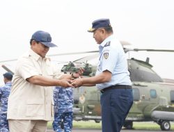 Menhan Prabowo Serahkan 8 Unit Helikopter H225M ke TNI AU Lanud Atang Sendjaja
