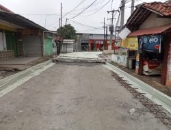 Dua Proyek Peningkatan Jalan di Kecamatan Kemang Mangkrak, Kades: Rugikan Warga Karena Jalan Ditutup