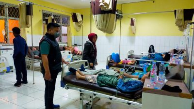 Puluhan Warga Desa Kalong II Leuwisadeng Keracunan Usai Santap Makanan Acara Tahlil