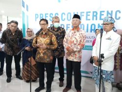 Menkes Resmikan Gedung Baru Ini di RSUD Kota Bogor dan Hibahkan Alat Ventilator
