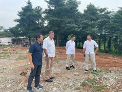 Gak Kenal Libur, Asmawa Tosepu Tinjau Lokasi Pembangunan Kantung Parkir Truk di Parung Panjang