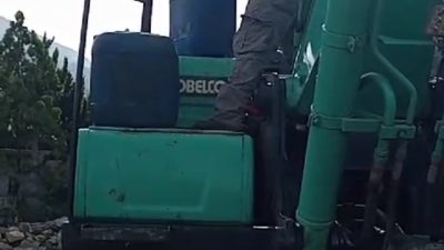 Alat Berat untuk Pemerataan Tanah di Tanjungsari Diduga Pakai Solar Ilegal