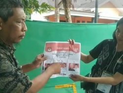 8 Surat Suara Presiden di TPS 54 Bojong Kulur Sudah Tercoblos