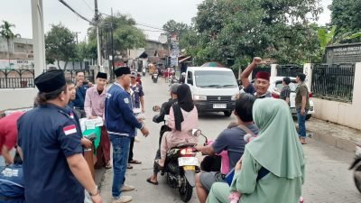 Katar Bakti Karya Muda Desa Pondok Udik Tebar Kebaikan Lewat Berbagi Takjil