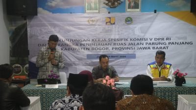 Pj Bupati Bogor Bersama Komisi V DPR Tinjau Langsung Kondisi Infrastruktur dan Transportasi Wilayah Kecamatan Parung Panjang