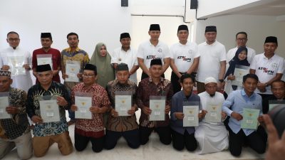 Serahkan 1.640 Sertipikat Tanah di Bumi Anoa, Menteri AHY: Tanah untuk Rakyat dan Tanah untuk Semua