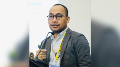 Cerita Prof Azis Boing Sitanggang Jadi Profesor Termuda IPB University
