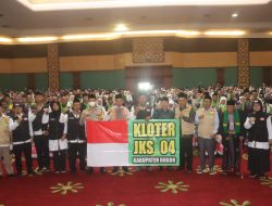 Pj Bupati Bogor Lepas 432 Calon Jemaah Haji Kloter 04 JKS Menuju Tanah Suci