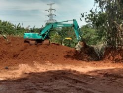Pol PP Berani Tertibkan Gak Nih, Ada Galian Tanah Merah Ilegal di Cicadas Diduga Milik KadesÂ