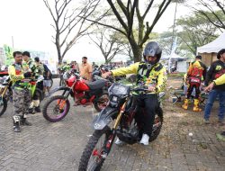 Tips Menjaga Keseimbangan saat Mengendarai Sepeda Motor