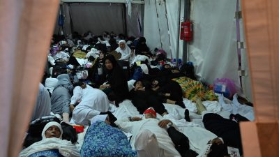 Memprihatinkan, Kondisi Tenda Jemaah Haji Indonesia di Mina Mirip Barak Pengungsian!