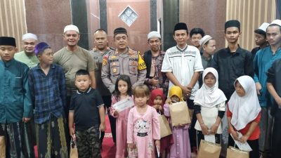 Pererat Kedekatan dengan Masyarkat, Polsek Gunung Putri Gelar Pengajian Rutin dan Santuni Anak Yatim