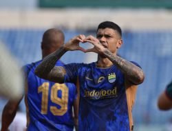 Persib Bandung Bekuk PSM Makasar 2-0 dalam Laga Pembuka Piala Presiden 2024