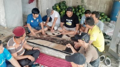 Puluhan Pedagang Buah di Kabupaten Bogor Dukung Jaro Ade jadi Bupati Bogor