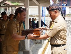 Pj. Bupati Bogor Kembalikan Bendera Pusaka Merah Putih Ke eks-Pendopo Bupati di Desa Malasari