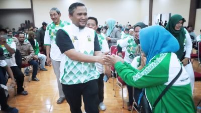 Luar Biasa, Gus M Bekali Warga Asuransi Jaminan Kematian