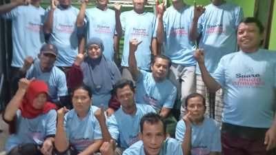 Suara Muda Istimewa Bogor Timur Sosialisasikan Paslon Rudy Susmanto-Jaro Ade dan Bagikan Ribuan Kaos di Klapanunggal