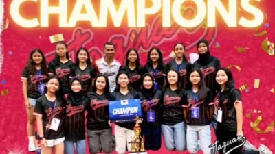 Tim Basket SMPN 1 Kota Bogor Sabet Juara Revolt Basketball Championship 2024