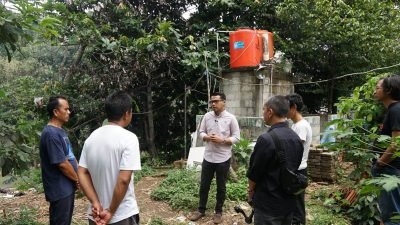 Dekat Dengan Sumber Mata Air PDAM IPA Dekeng, Eka Maulana Heran MCK Umum Bisa Kesulitan Air