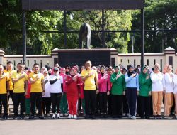 Ketua TP-PKK Kabupaten Bogor Ikuti Olahraga Bersama Dalam Rangka HKGB Ke-72
