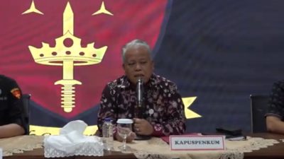 Kejagung Tetapkan Eks Pejabat MA Tersangka Kasus Suap Ronald Tannur, Uang Rp920 M dan Emas Disita