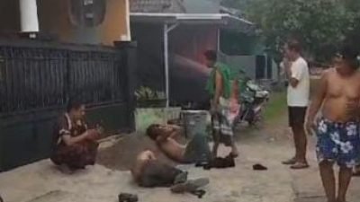 Kedapatan Mencuri di Cileungsi, Dua Pemulung Ini Babak Belur 