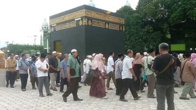 Resmikan Miniatur Ka’bah Yayasan Haji Agus Salim, Dirjen PHU Kemenag: Bisa Digunakan untuk Manasik