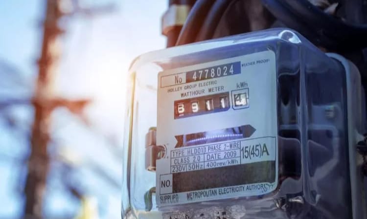 Info Penting! PLN Berikan Diskon Tarif Listrik 50 Persen di Bulan Januari-Februari 2025