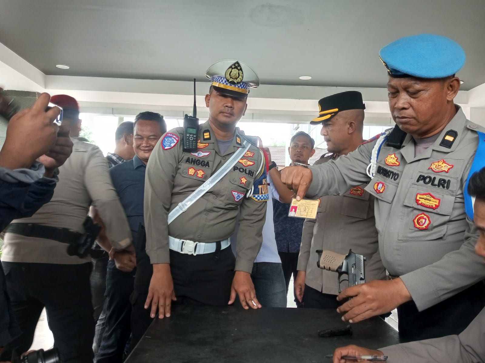 Polres Bogor Cek Kelengkapan 46 Senpi Anggota Jelang Nataru, 2 Senpi Ditahan