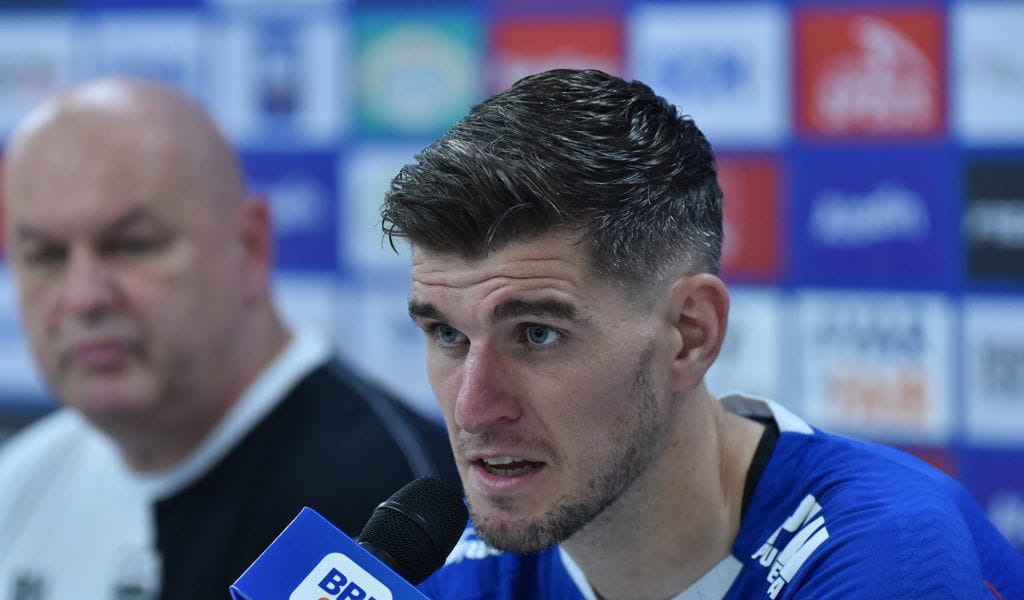 Nick Kuipers Akui Kemenangan yang Tak Mudah Saat Persib Taklukan Persis Solo