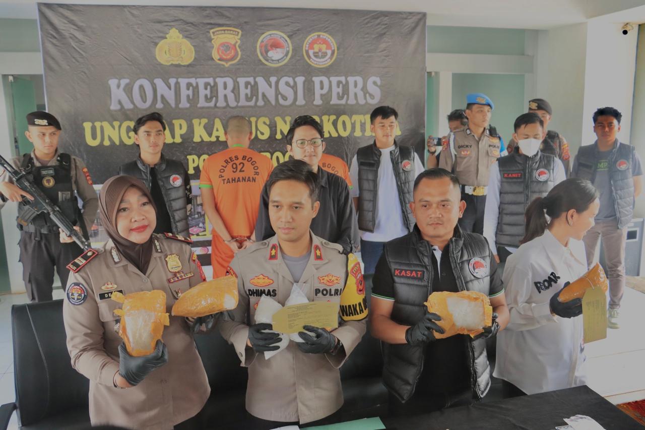 Polres Bogor Gagalkan Peredaran Narkoba, 2 Pelaku Berhasil Diringkus