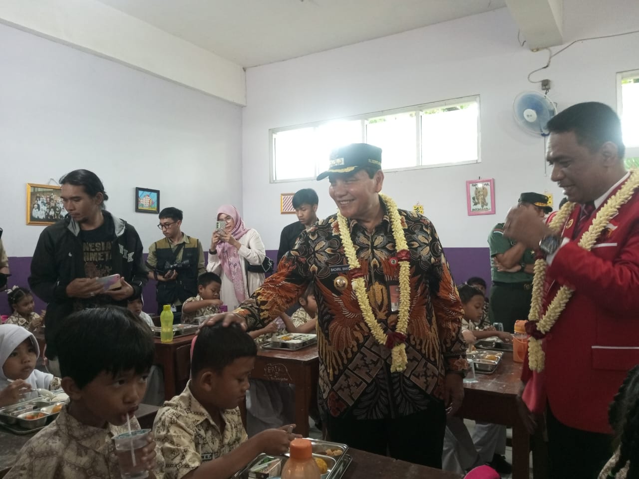 Dukung Penuh Program Presiden Prabowo Subianto, BKNDI Kirim 1.000 Makan Bergizi Gratis ke SDN Cipayung 1 Cibinong