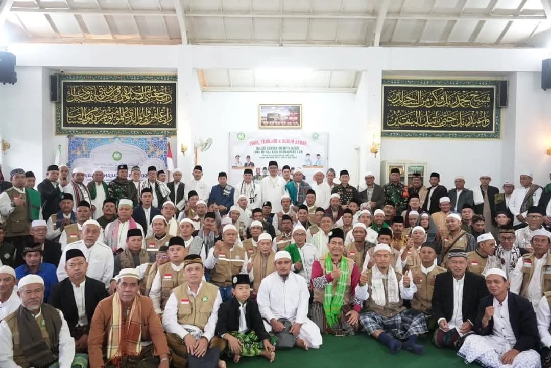 Pj Bupati Bogor Ajak Warga Maknai Isra Mi’raj dengan Solat Tahajud, Zikir dan Subuh Keliling