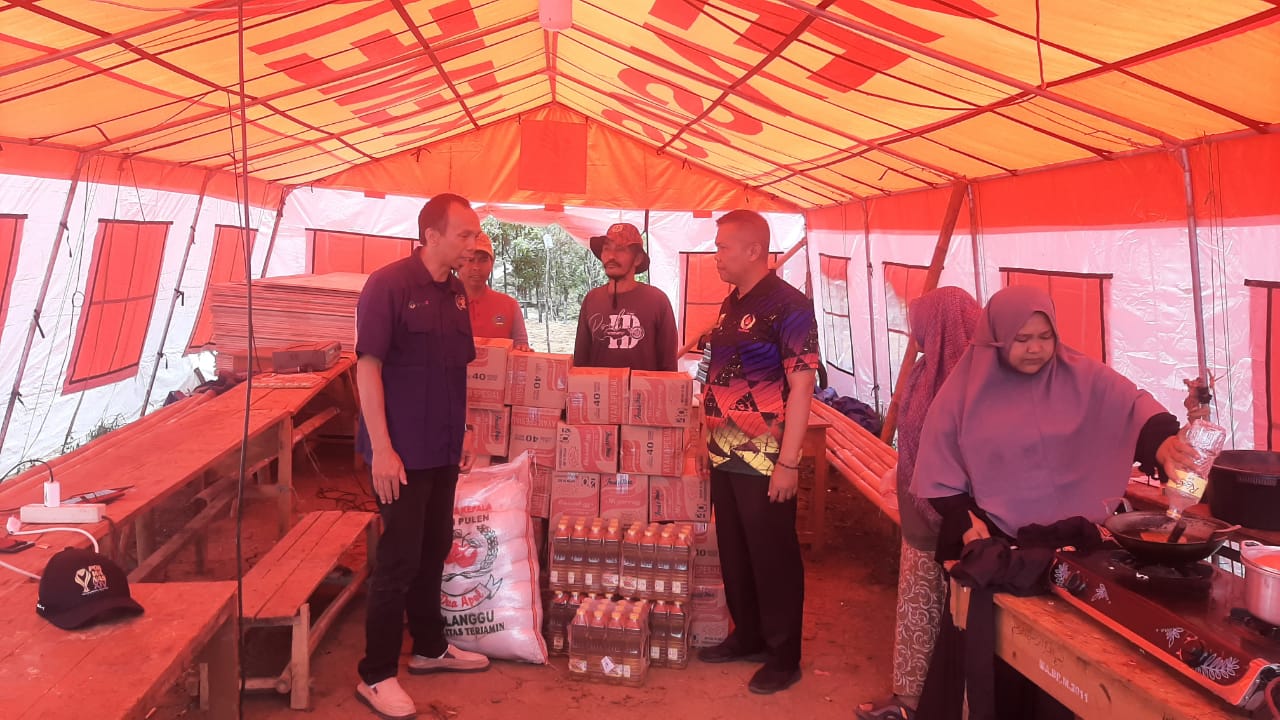 Peduli, PWI Kabupaten Bogor Salurkan Bantuan untuk Korban Longsor di Sukabumi