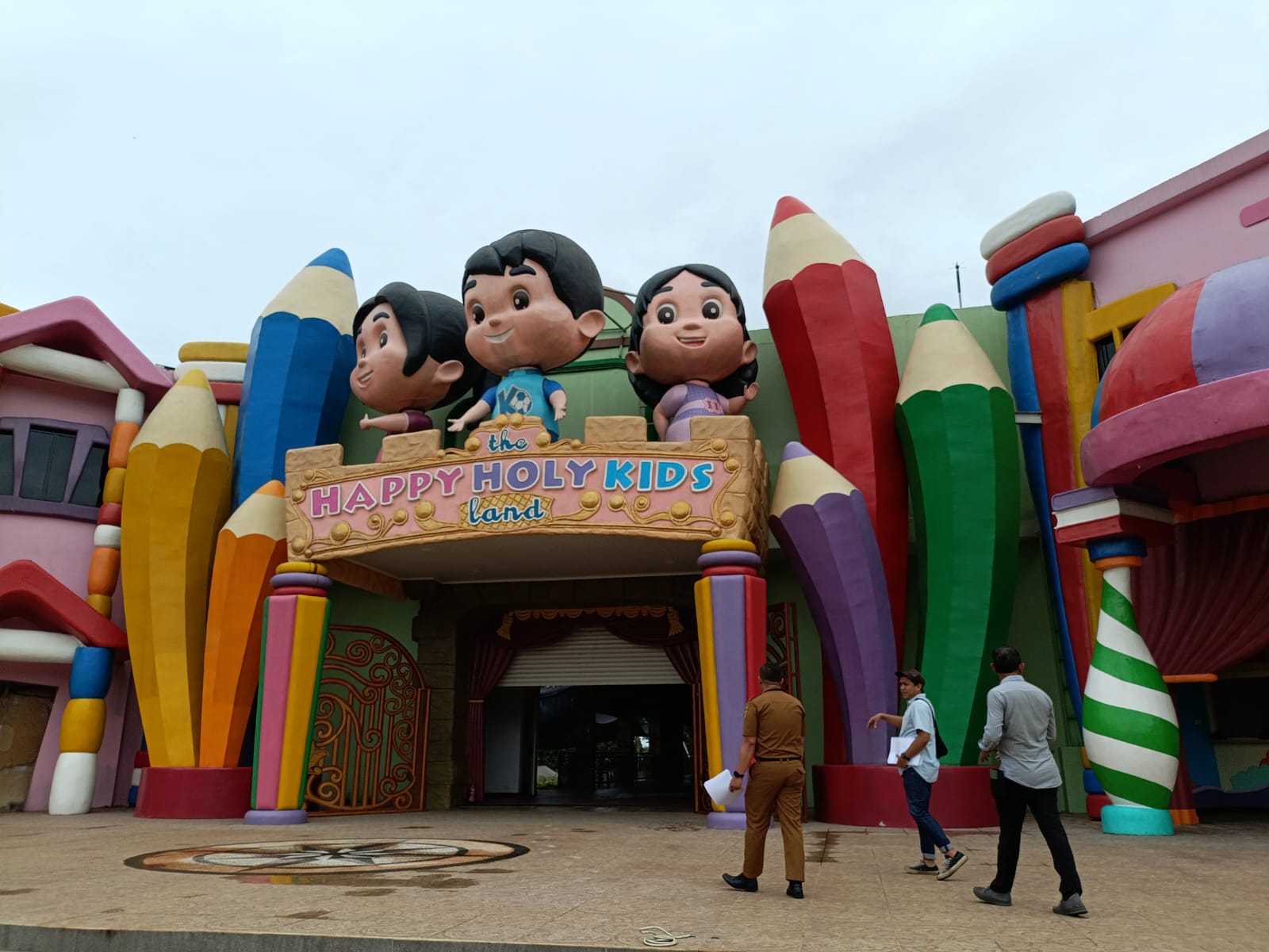 Ada Dua Bangunan Melanggar, Wisata Air Happy Holy Kid’s Land di Kemang Dapat Teguran dari Pengawas Bangunan