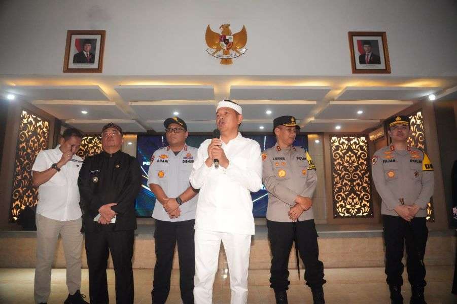 Mau Kasih Parsel ke Gubernur Jabar? KDM Minta Cukup dalam Bentuk Kertas, Ini Katanya