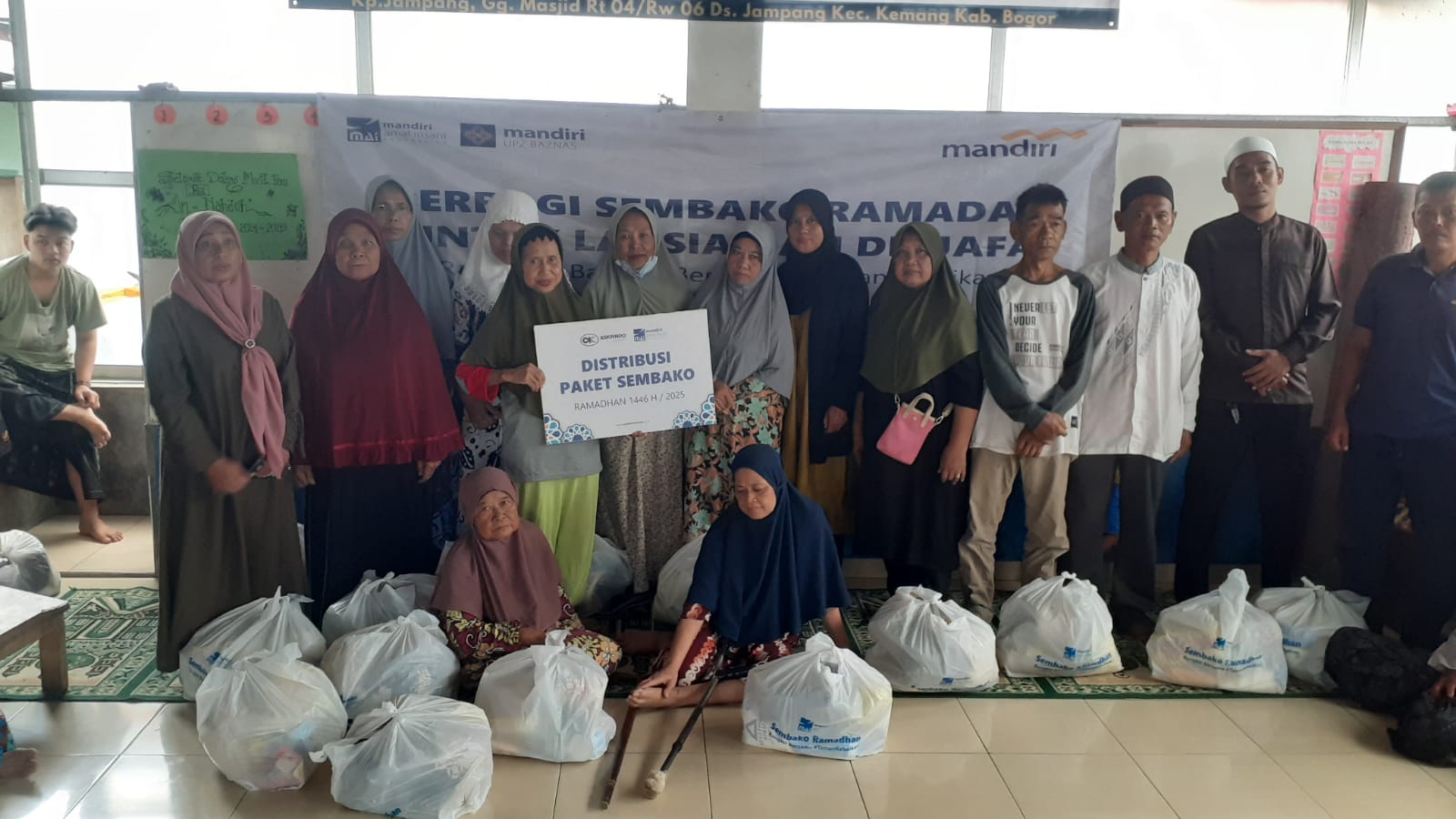 Mandiri Amal Insani Bersama Yayasan Bina Sejahtera An Nahdoh Gelar Santunan Lansia dan Dhuafa