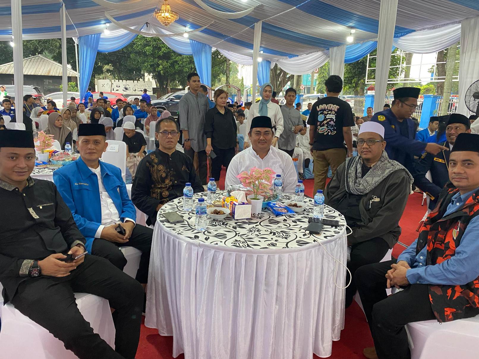 Sambil Bukber, DPD KNPI Kabupaten Bogor Santuni Ratusan Anak Yatim dan Dhuafa