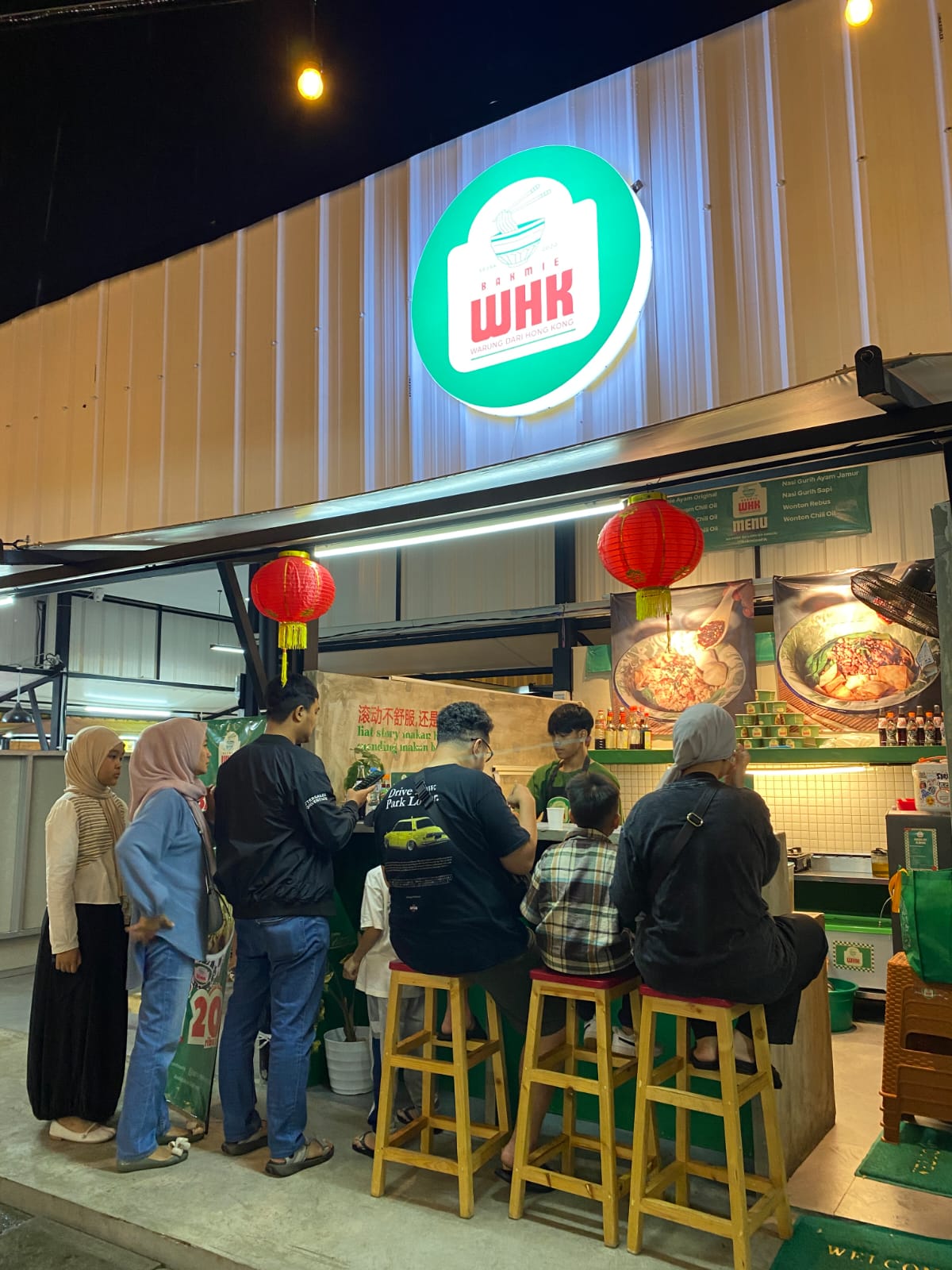Dari Dapur Keluarga ke Panggung Festival: Bakmie WHK Turut Ramaikan Panggung VokHumFest 2025