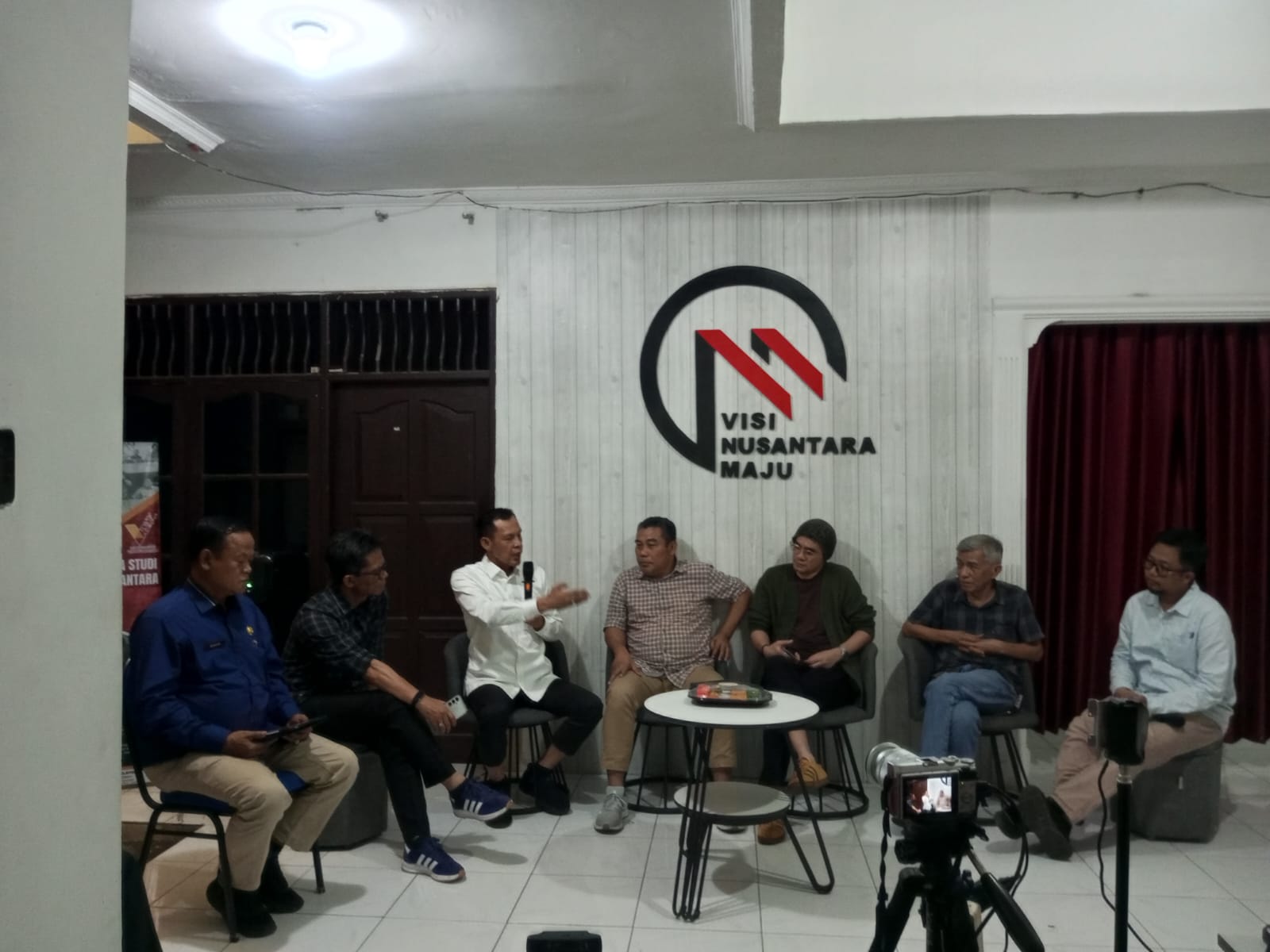 Dikritisi Pengamat Politik Soal 100 Hari Kerja, Wabup Jaro Ade Balas Begini