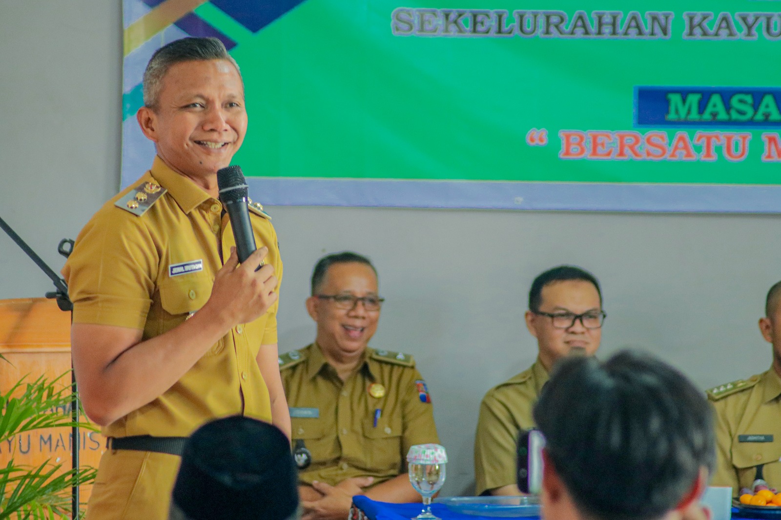 Jenal Mutaqin Ingatkan 2 Hal Penting Ini kepada RT dan RW se-Kelurahan Kayu Manis