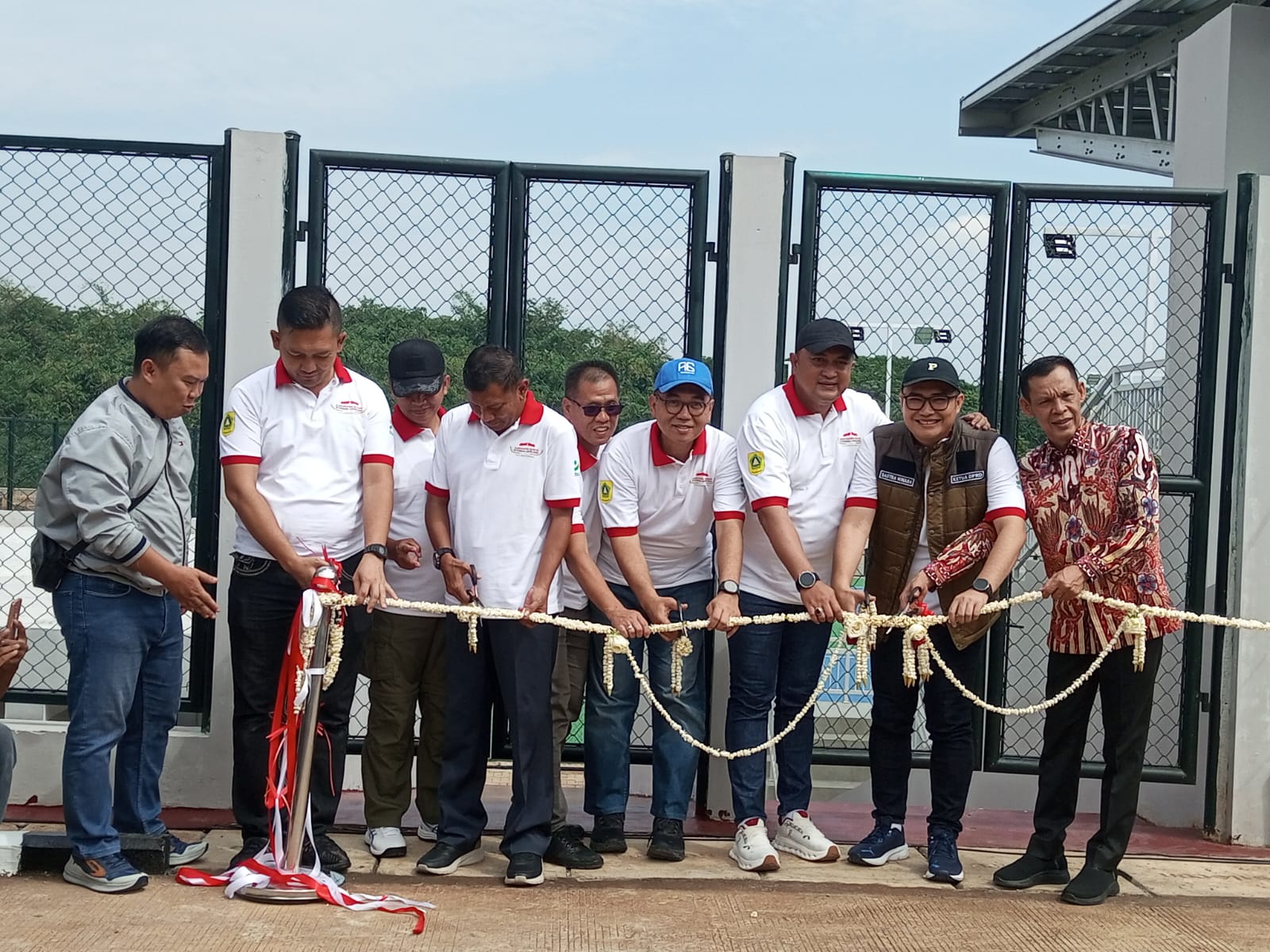 Bupati Rudy Susmanto Resmikan Lapangan Tenis Kapten Muslihat Cibinong, Pembinaan Atlet Jadi Fokus Utama