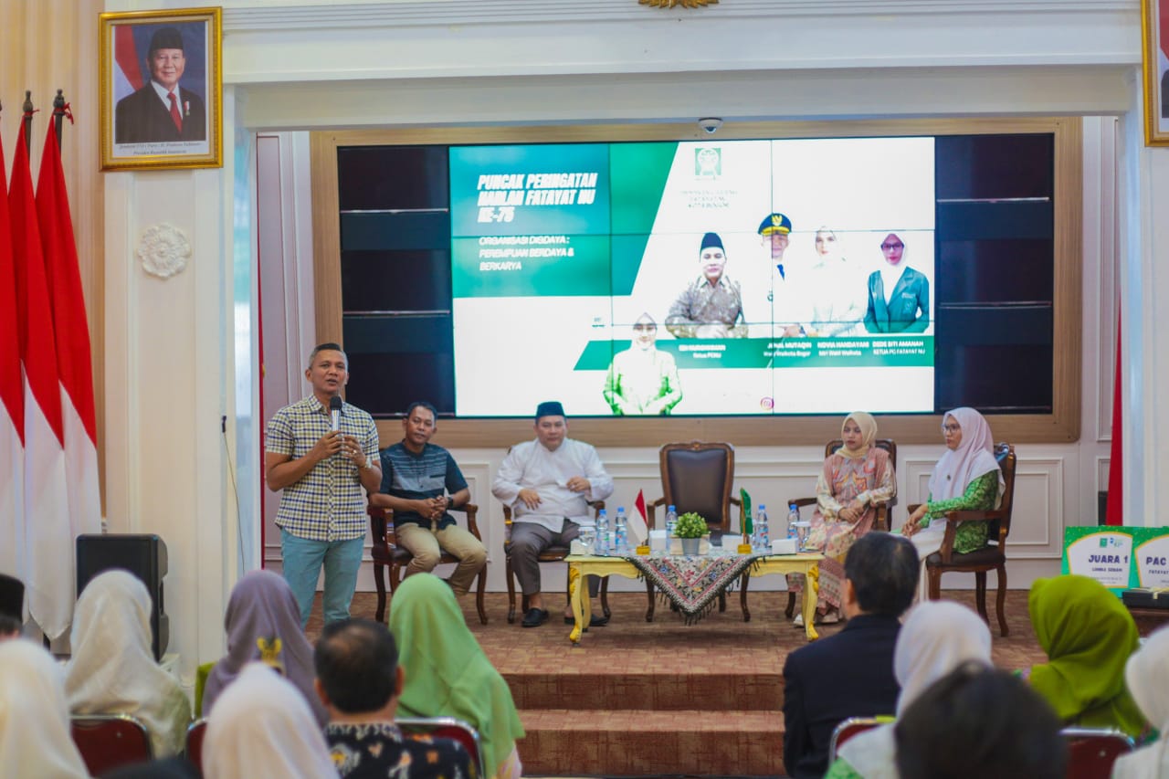Jenal Mutaqin Sampaikan Dua Makna Ini di Harlah Fatayat NU ke-75