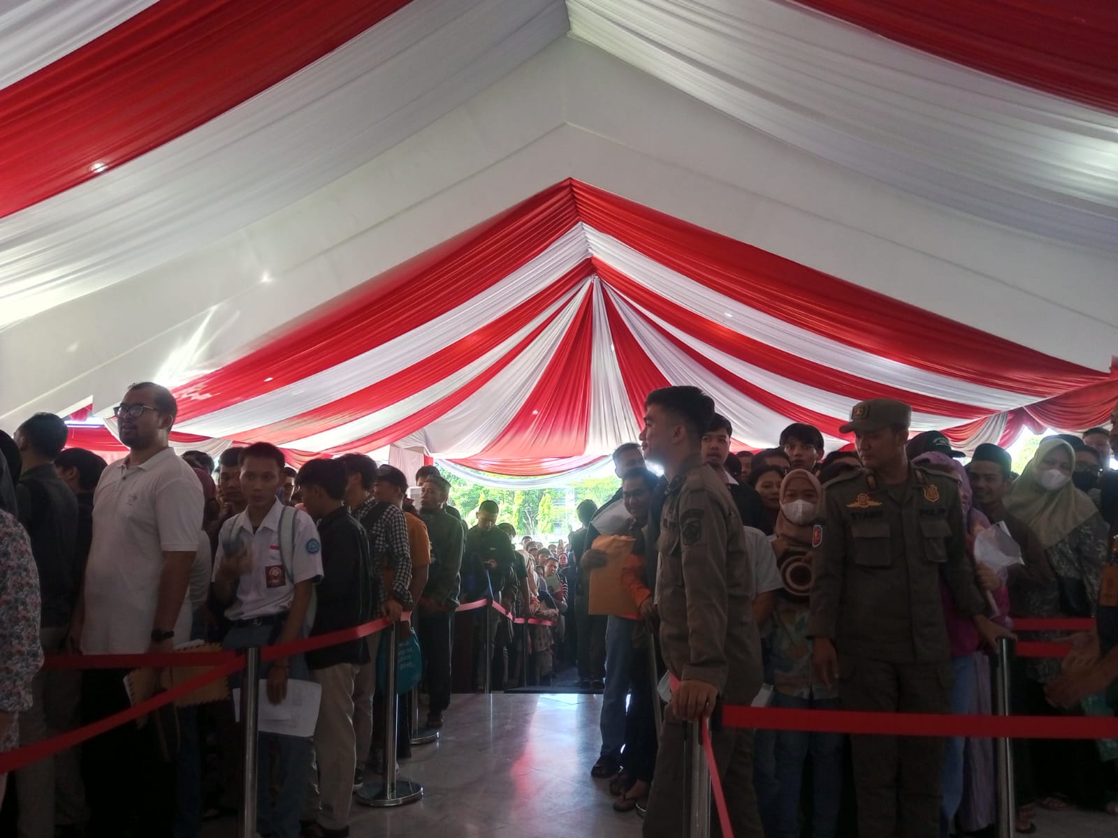 4 Ribu Warga Kabupaten Bogor Tumpah Ruah Urus Administrasi di Gebyar Adminduk