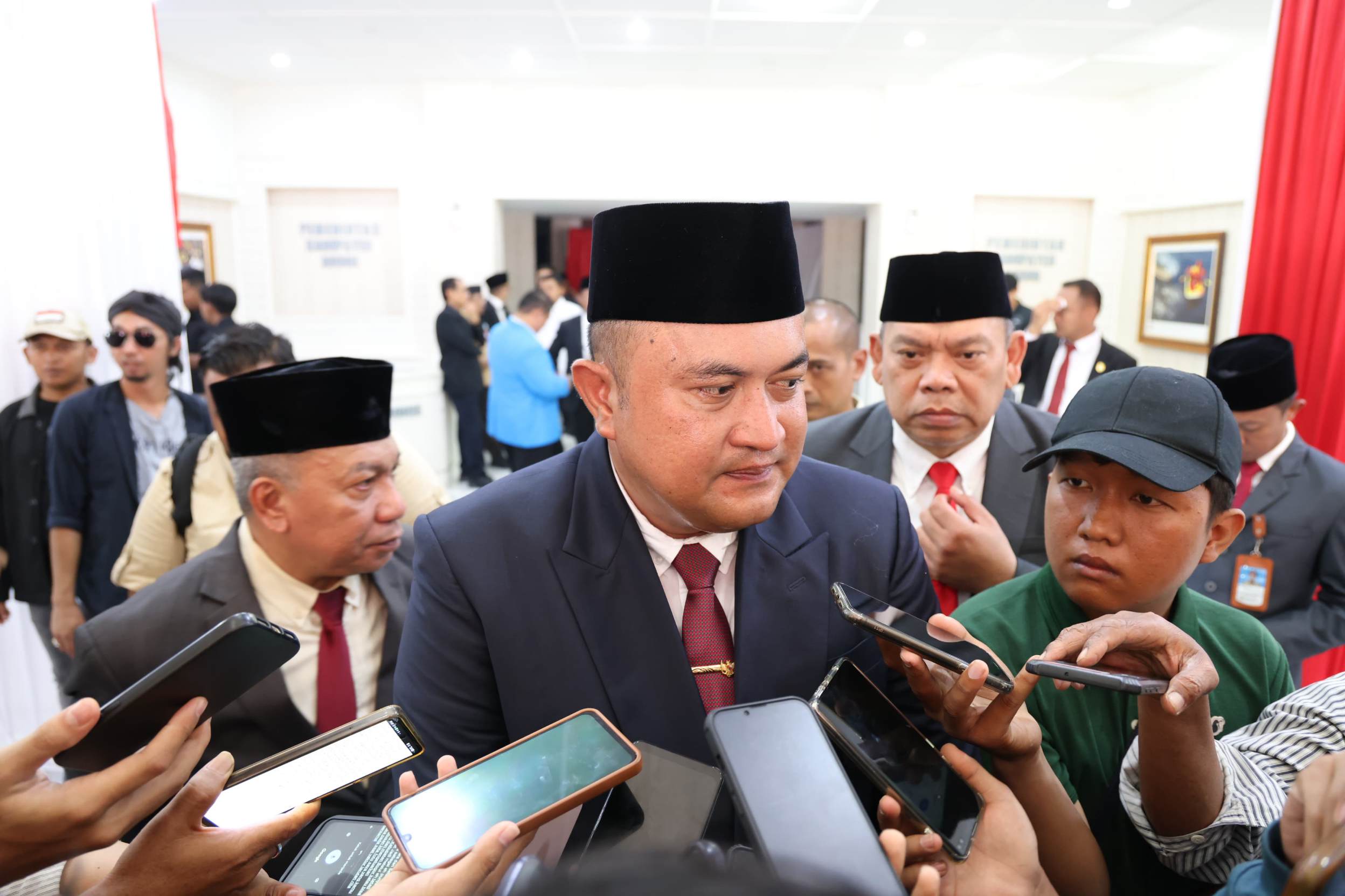 Soal Kebijakan Pelajar Bermasalah Bakal Masuk Barak Militer, Ini Pandangan Bupati Rudy Susmanto