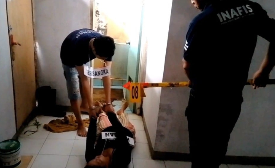 Rekontruksi Pembunuhan di Mekarsari Rumpin Berlangsung Panas, Suami Korban: Harus Dihukum Mati
