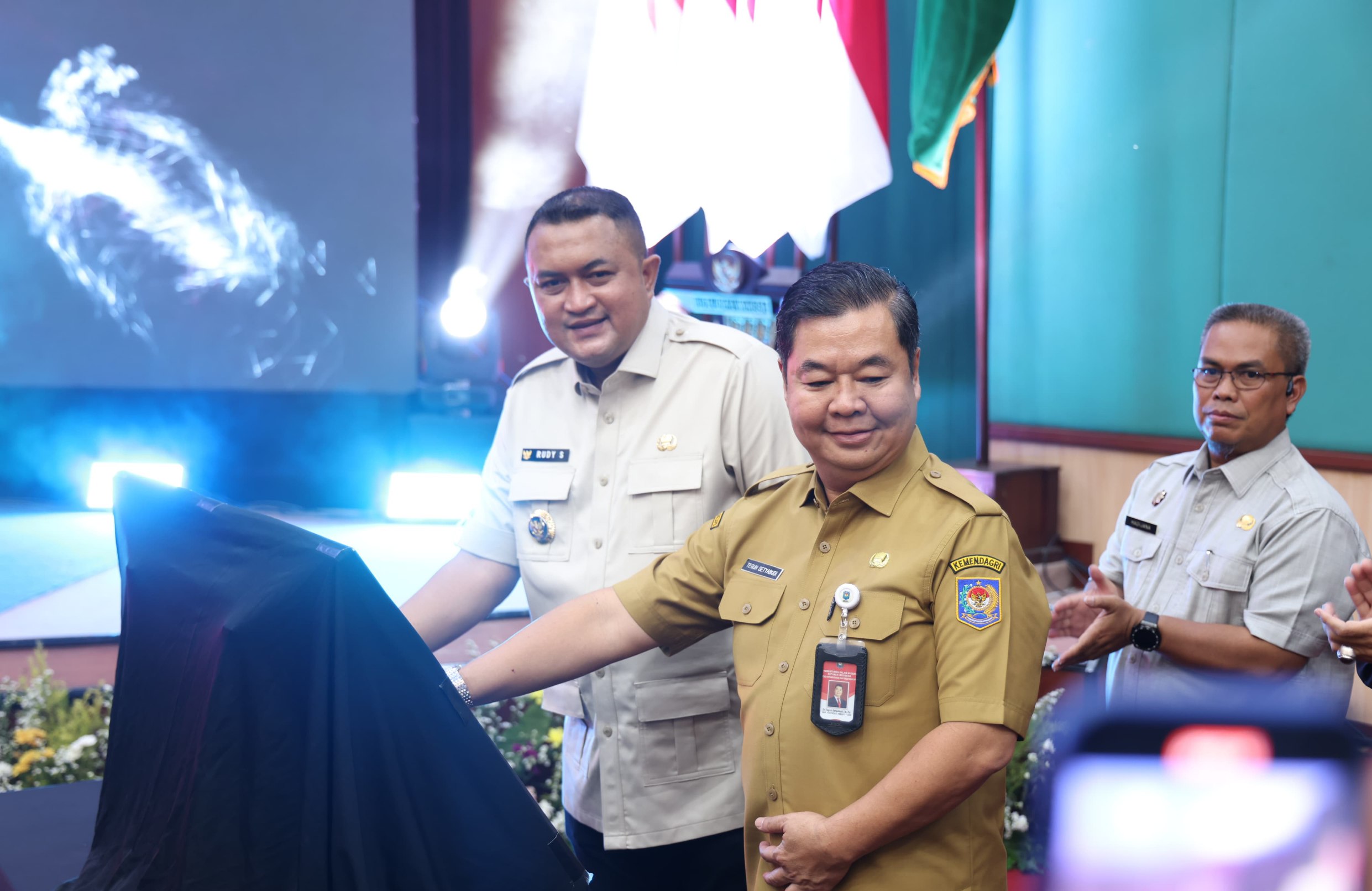 Buka Gebyar Adminduk Bareng Ditjen Dukcapil, Bupati Rudy Susmanto: Kami Ingin Memudahkan Masyarakat Urus Administrasi