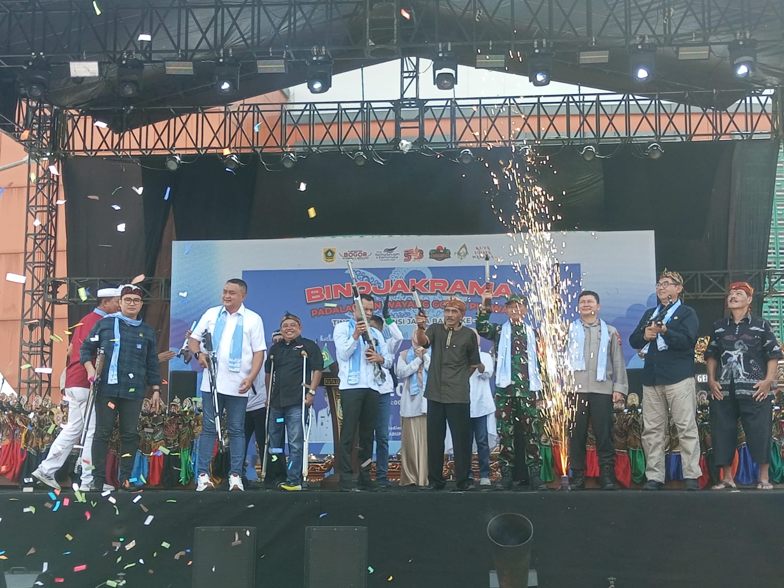 Bupati Rudy Susmanto Resmikan Kabogor Fest 2025, 500 UMKM Hadir di Stadion Pakansari